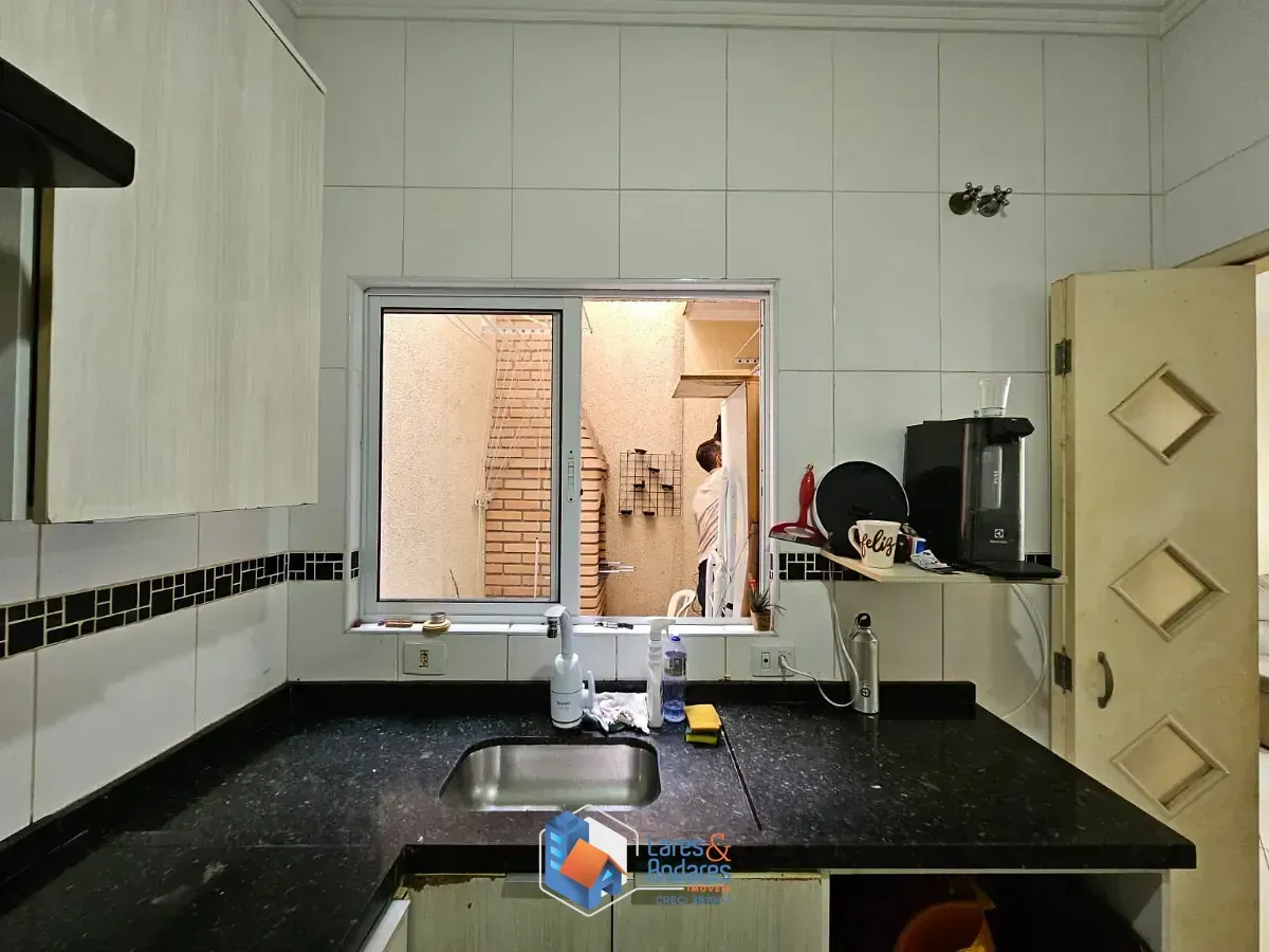 Imagem Casa no condomínio 725 para venda com 3 quartos, sendo 1 suíte, 100m²