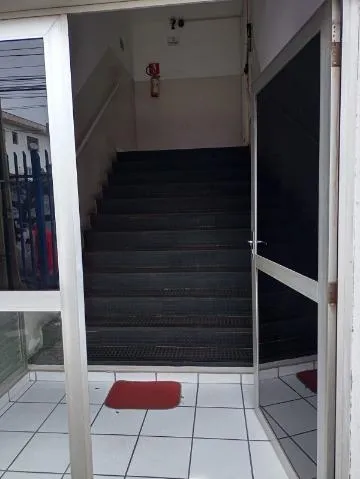 Imagem VENDA DE PRÉDIO COMERCIAL NO CENTRO DE ARUJÁ/SP, OPORTUNIDADE com 300m², em uma das principais avenidas da cidade com recepção e vagas! CONSULTE-NOS.