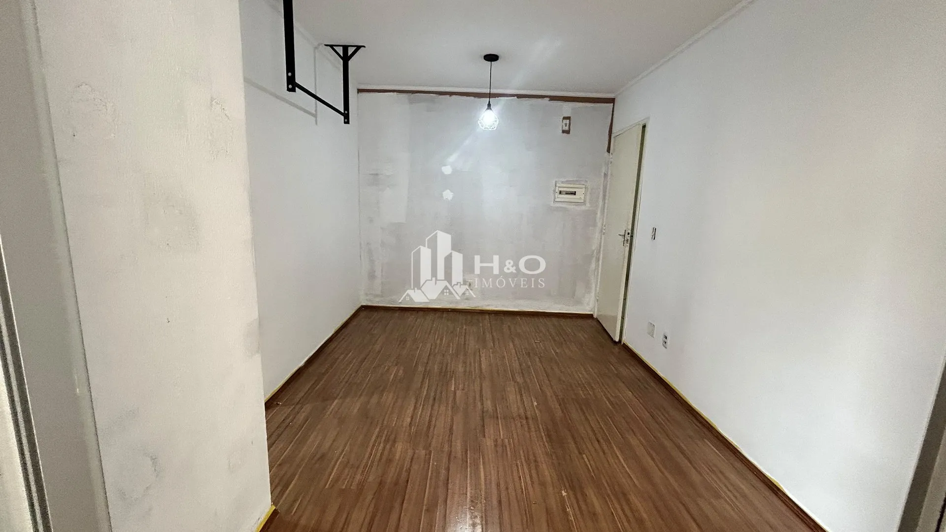 Imagem Apartamento à Venda na Cidade Líder com 2 Dormitórios Sacada 1 Vaga de Garagem e