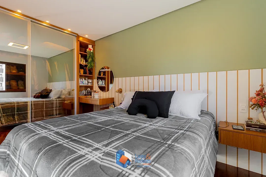 Imagem Duplex para venda em Vila Progredior com 3 quartos, sendo 2 suítes, 200m²