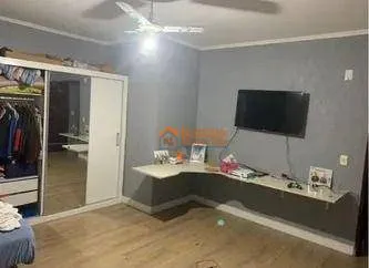 Imagem Sobrado com 3 dormitórios à venda, 352 m² por R$ 585.000,00 - Jardim Presidente Dutra - Guarulhos/SP