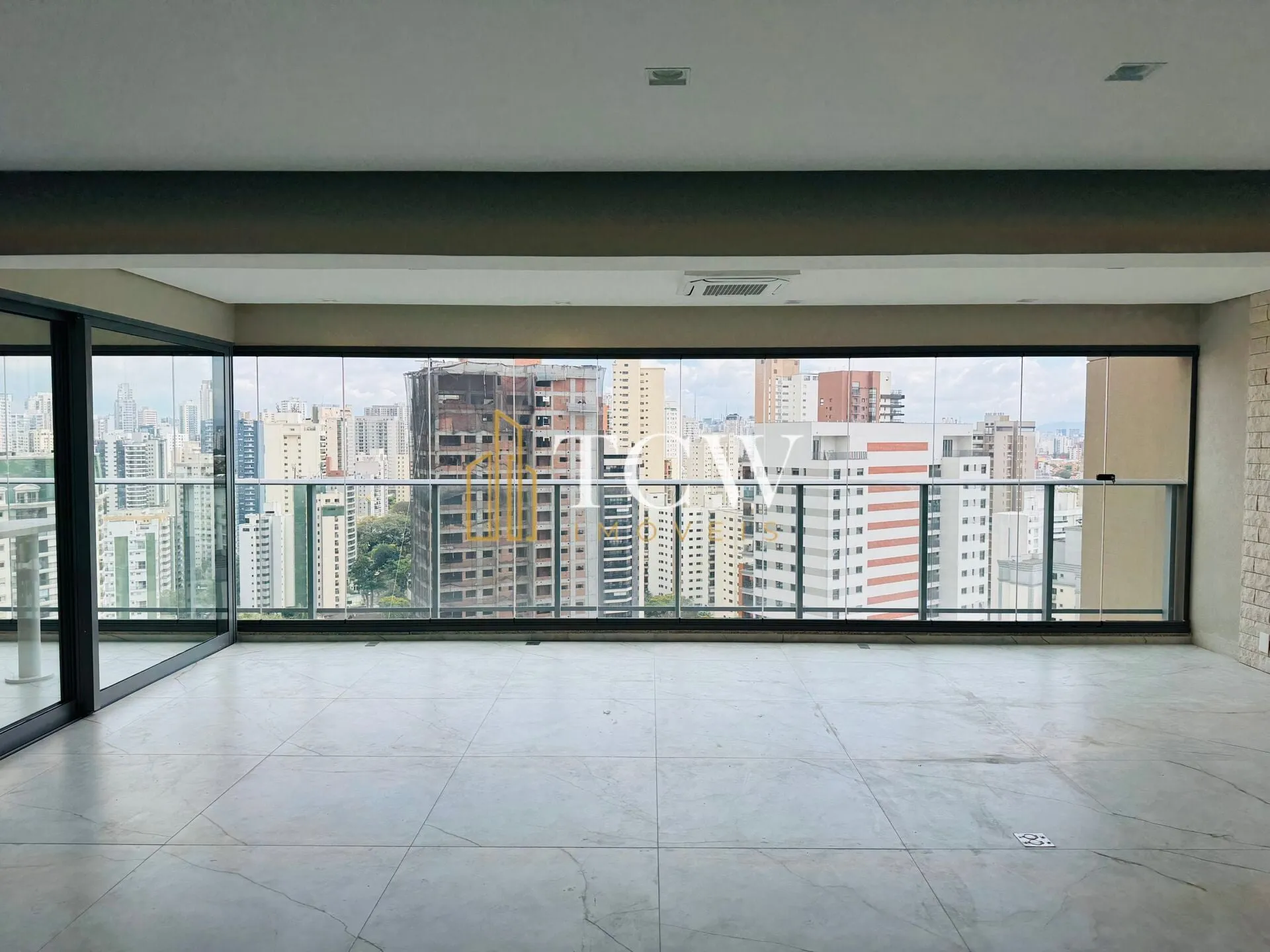 Imagem Apartamento à Venda na Chácara Klabin | 3 Suítes | 146 m² | 2 Vagas | Andar Alto | São Paulo/SP