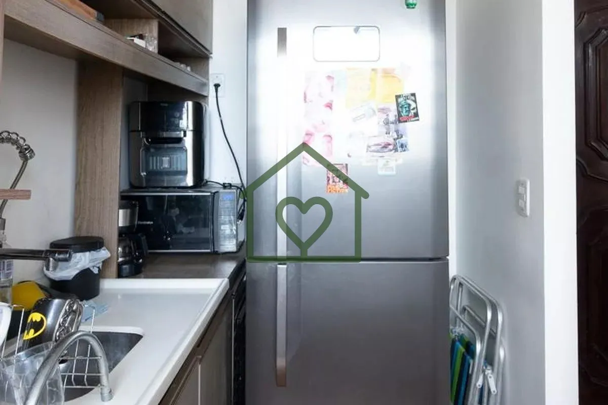 Imagem Apartamento mobiliado de 1 dormitório à venda no Bairro Glória, em Porto Alegre.
Imóvel recentem...
