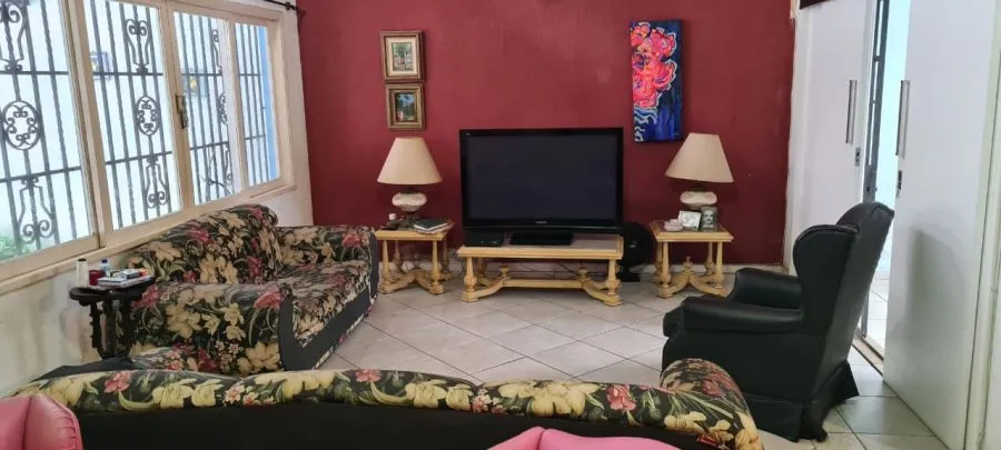 Imagem Jardins de Barra Bonita: casa duplex 427 m² e 5 quartos