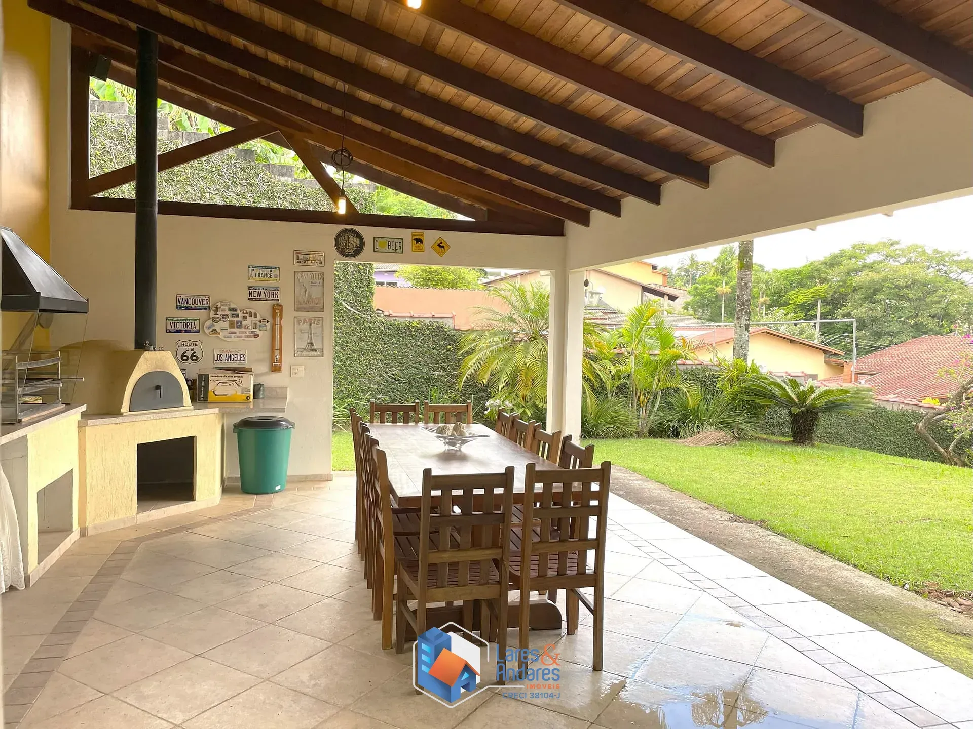 Imagem Casa Alto Padrão em Parque Dom Henrique, Cotia/SP - Documentação Pronta para Fiannciamento e estuda propostas!