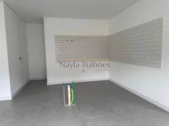 Imagem CASA RESIDENCIAL em São José - SC, Forquilhas