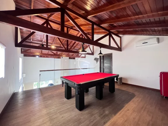 Imagem Excelente casa no Floresta com 220m² de área construída e um terreno de 600m² .