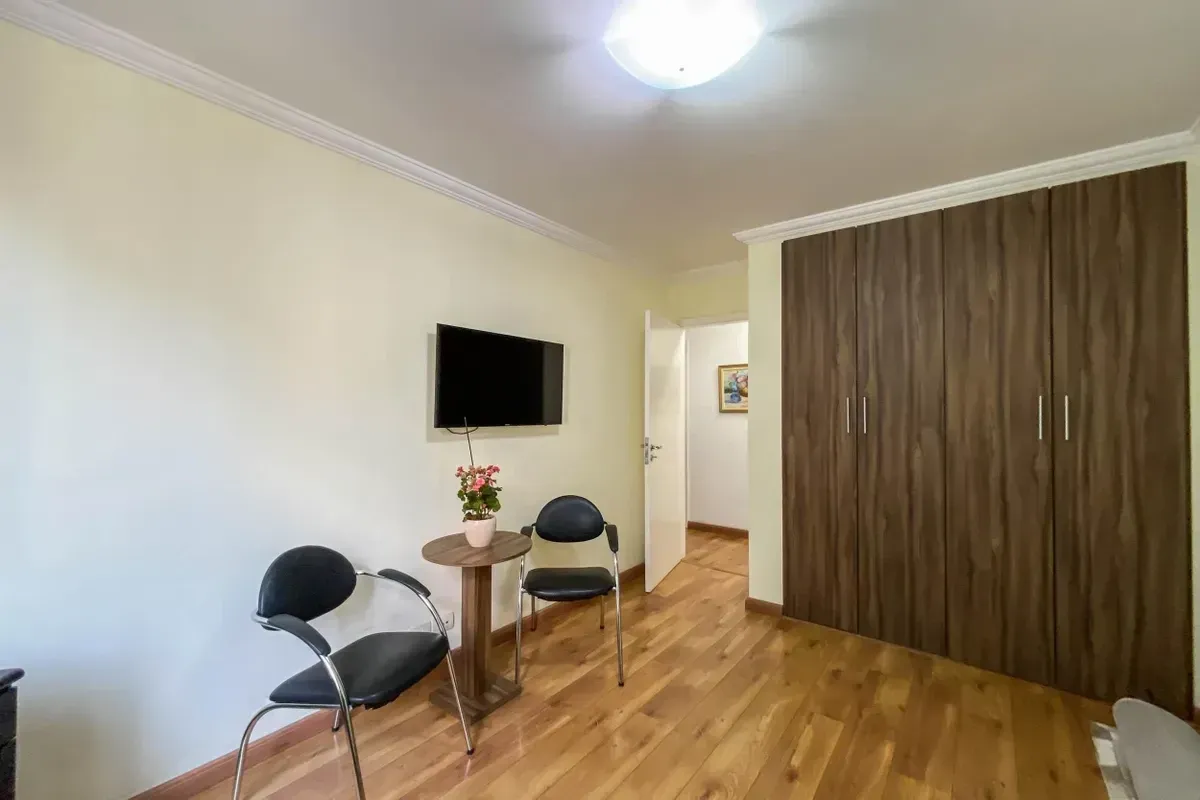Imagem Apartamento com 3 Quartos à Venda, 135 m² em Vila Mariana - São Paulo