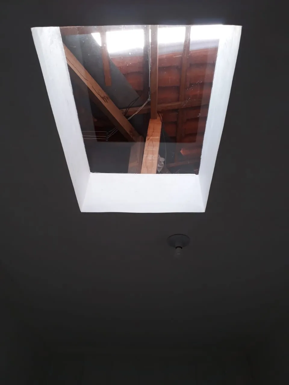 Imagem Casa à venda 2 Quartos, 1 Suite, 3 Vagas, 200M², Parque das Palmeiras, Pindamonhangaba - SP