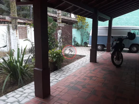 Imagem CASA AMPLA A VENDA EM BOISSUCANGA COM 4 DORMITÓRIOS, SENDO 2 SUÍTES QUINTAL GRANDE ,ÁREA GOURMET E JARDIM