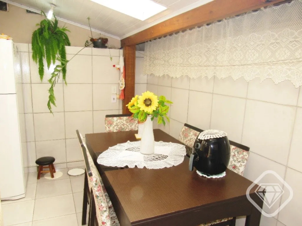Imagem Casa aconchegante, completa em uma região que só valoriza!

Casa térrea muito bem cuidada, ideal ...