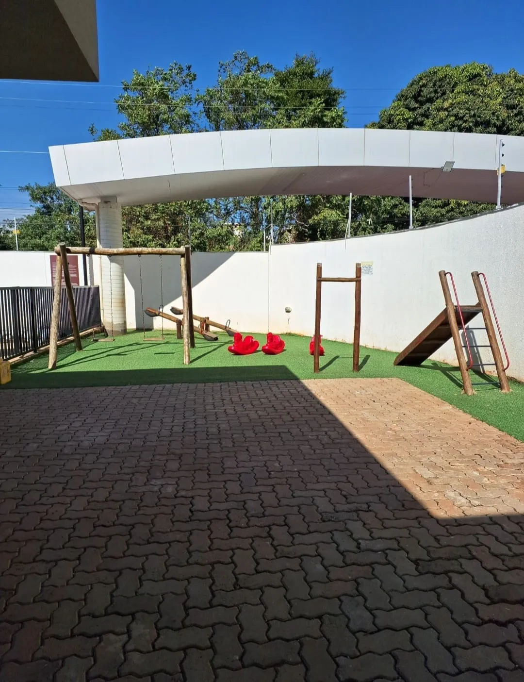 Imagem Trix Home Horto: Viva a Harmonia entre Luxo, Conforto e Localização Privilegiada