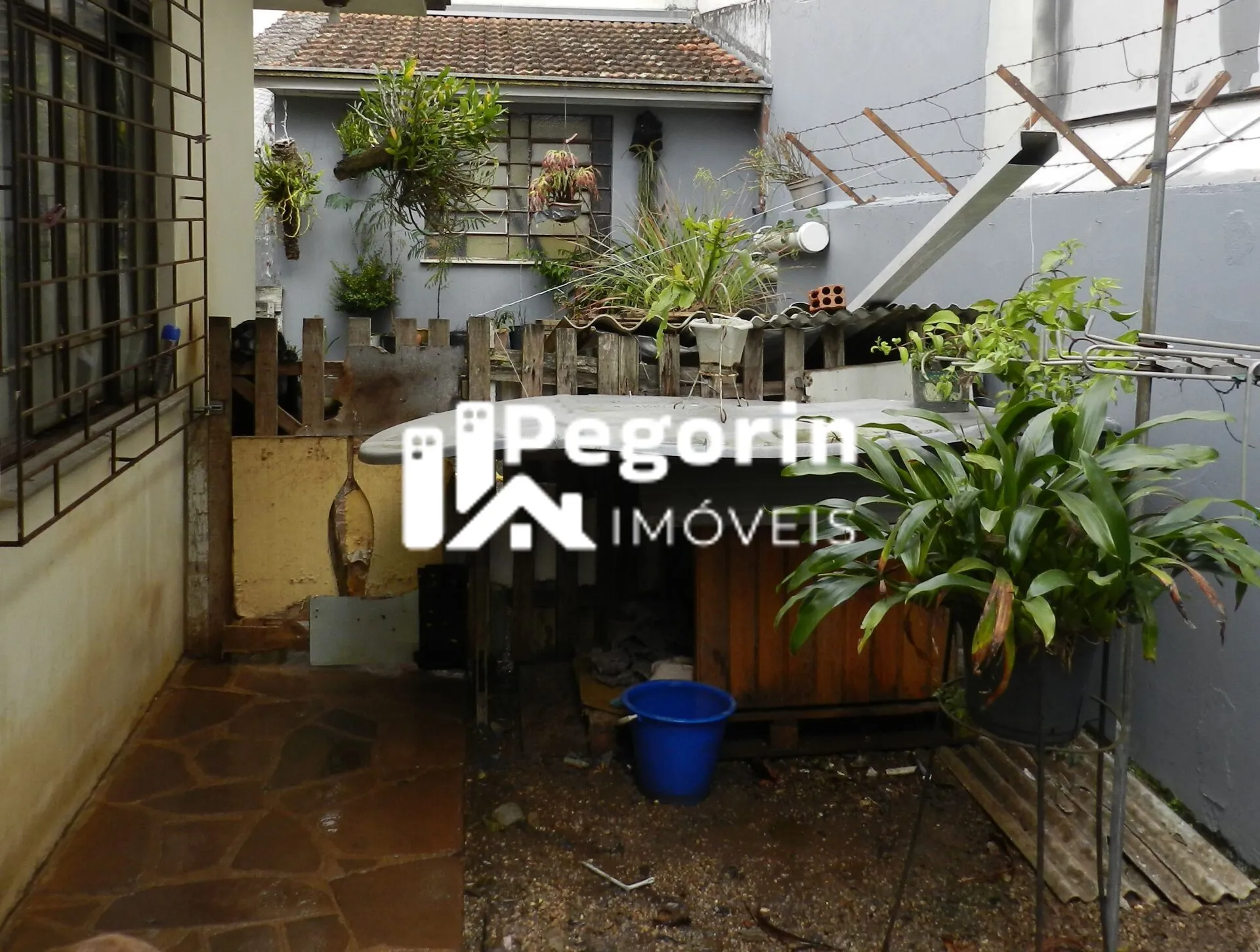 Imagem Casa à venda no Alto Tarumã Curitiba com 4 quartos, 180,00m²