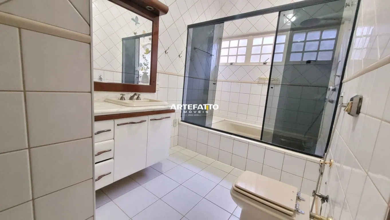 Imagem Casa com 3 dormitórios no bairro Vila Marta