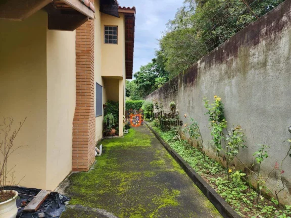 Imagem Chácara com 3 dormitórios à venda, 1704 m² por R$ 669.000,00 - Vila Velha - Caçapava/SP