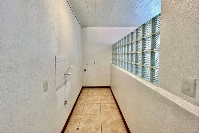 Imagem Casa para venda no bairro Igara em Canoas