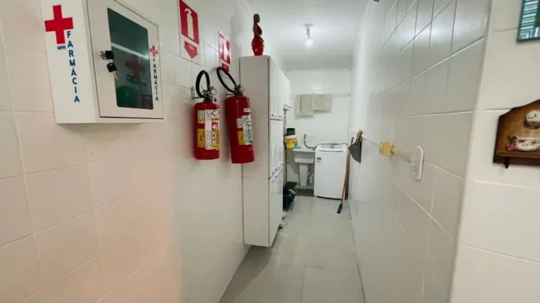 Imagem CASA COM 150 m² - CANTO DO FORTE - PRAIA GRANDE SP