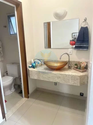 Imagem Casa em Condomínio a Venda no bairro Granja Viana - Cotia, SP