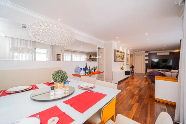 Imagem 3 Dormitórios e 3 suítes à venda no Brooklin de 170m²