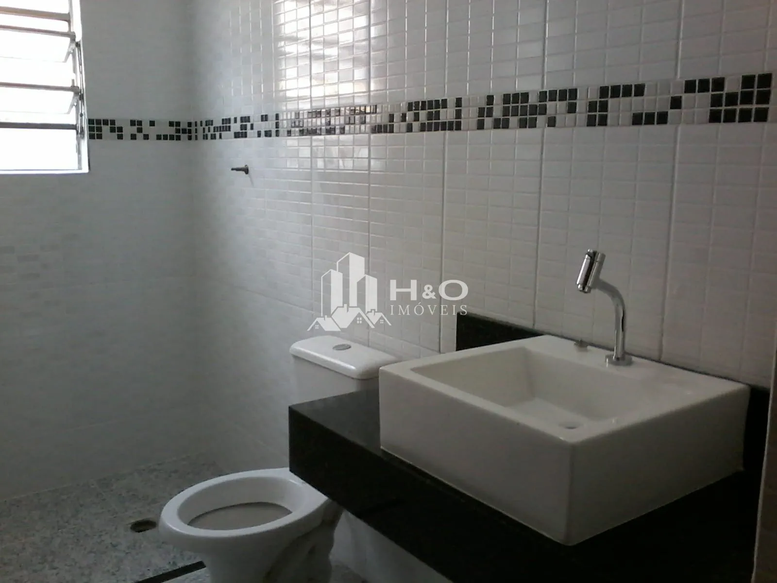 Imagem Sobrado à venda com 5 dormitórios 1 suíte 220 m² área gourmet com churrasqueir