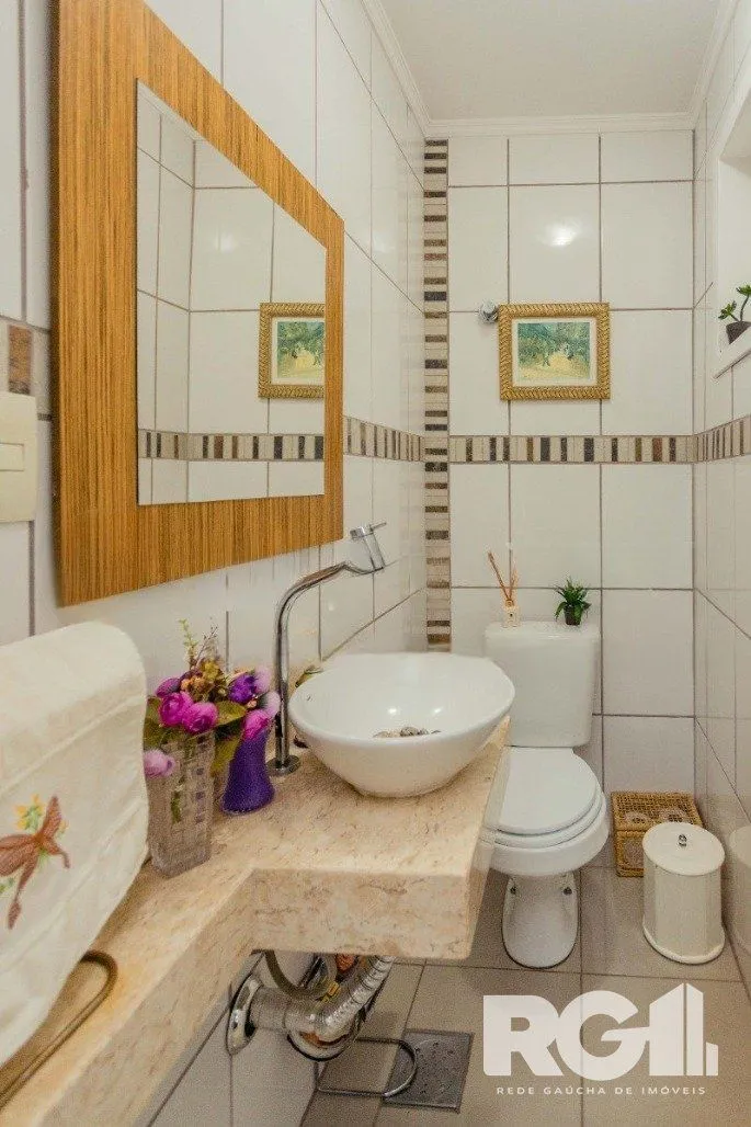 Imagem Casa com 5 Quartos 240m² privativos no Condomínio Parque Iguaçu. Bairro Ecoville