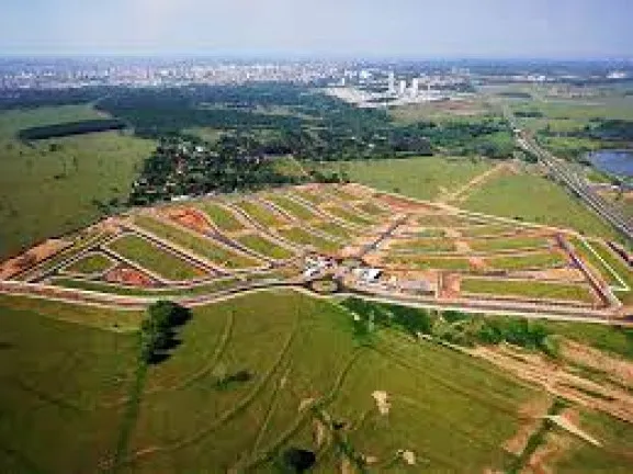 Foto do imóvel Terreno em Condomínio à Venda, 371 m² em Samambaia Parque Residencial - Bauru