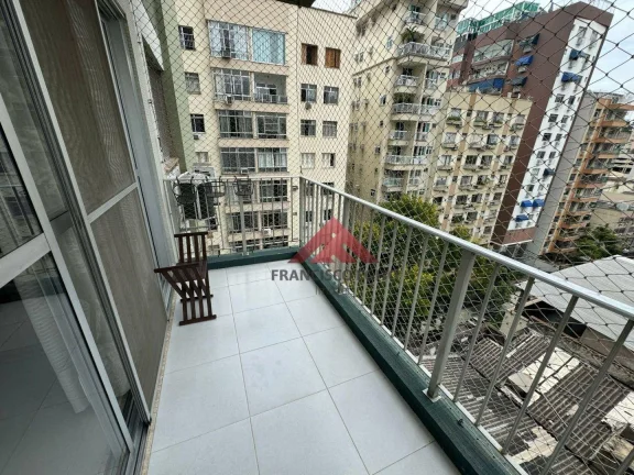 Imagem Apartamento com 3 dormitórios para alugar, 100 m² por R$ 5.395,20/mês - Icaraí - Niterói/RJ