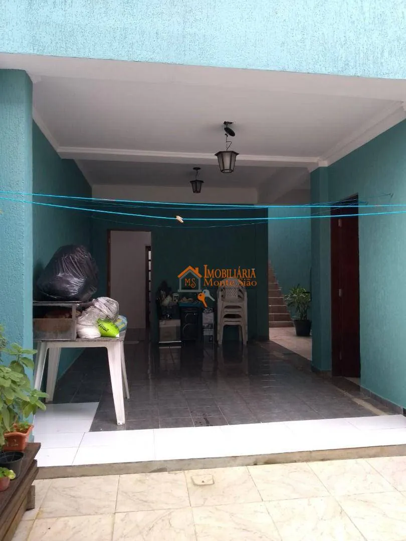 Imagem Sobrado com 3 dormitórios à venda, 270 m² por R$ 954.000,00 - Vila Hulda - Guarulhos/SP
