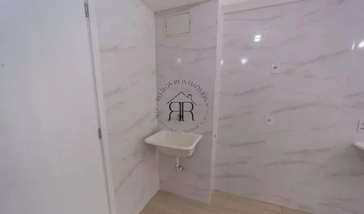 Imagem Este encantador apartamento está localizado na vibrante cidade de São Paulo, oferecendo uma combin...