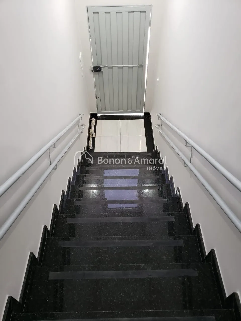 Imagem PRÉDIO COMERCIAL EM PAULÍNIA - BAIRRO BOM RETIRO