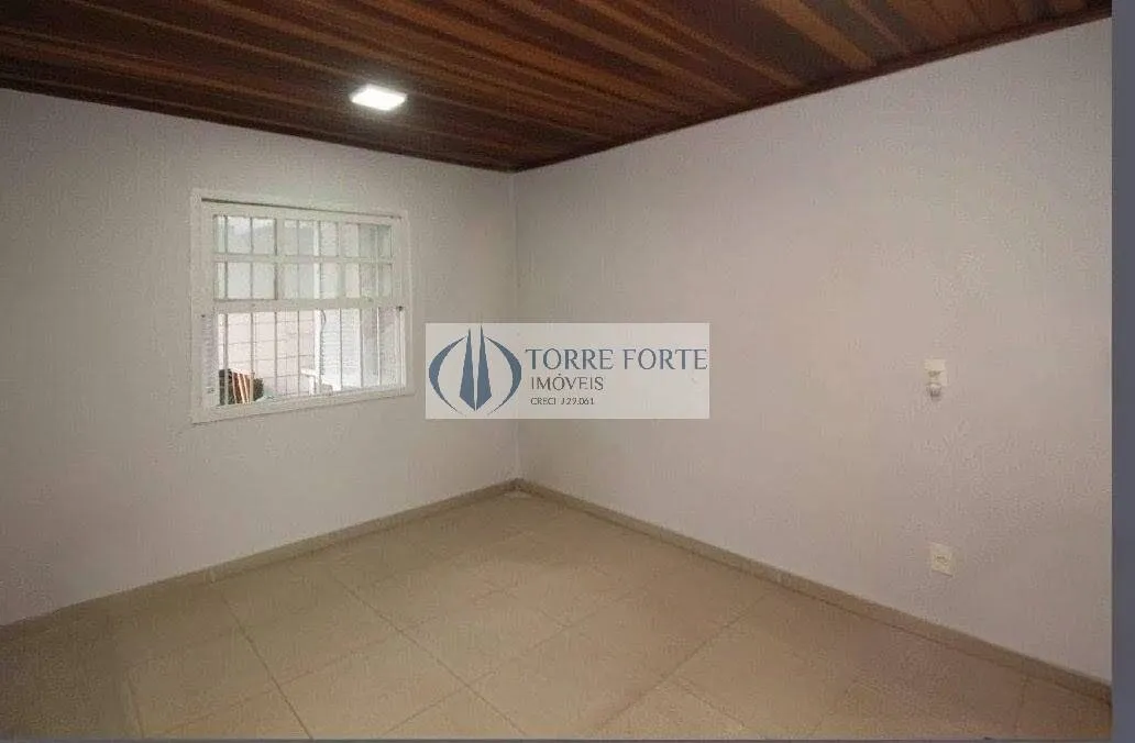 Imagem Casa com 5 dormitorios 2 vagas no Jardim Vila Formosa.