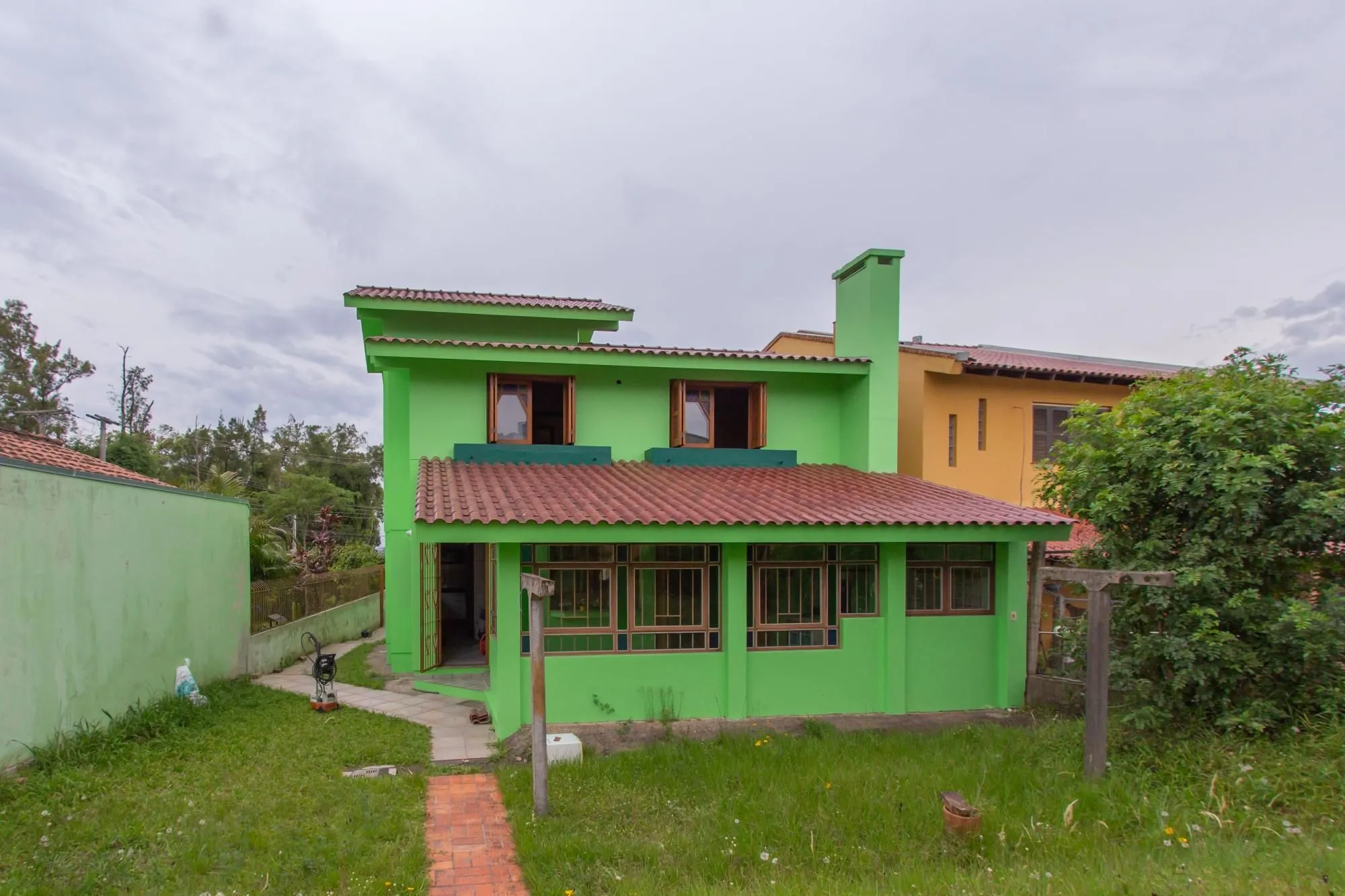 Imagem Casa com 3 quartos e 185m² à venda em Vila Nova