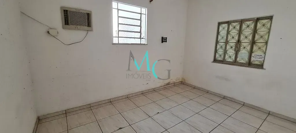 Imagem Casa com 3 dormitórios à venda, 95 m² por R$ 240.000 - Campo Grande - Rio de Janeiro/RJ