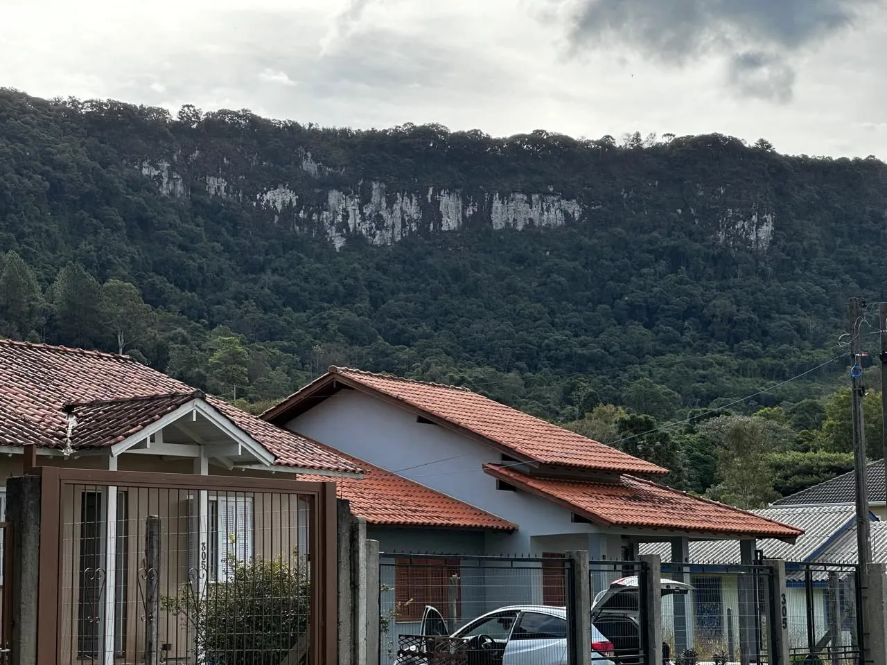 Imagem Terreno à venda em Gramado, Belvedere, 490.31m2