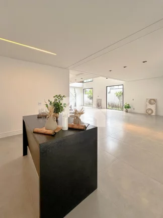 Imagem Casa de Condomínio em Alphaville - Santana de Parnaíba