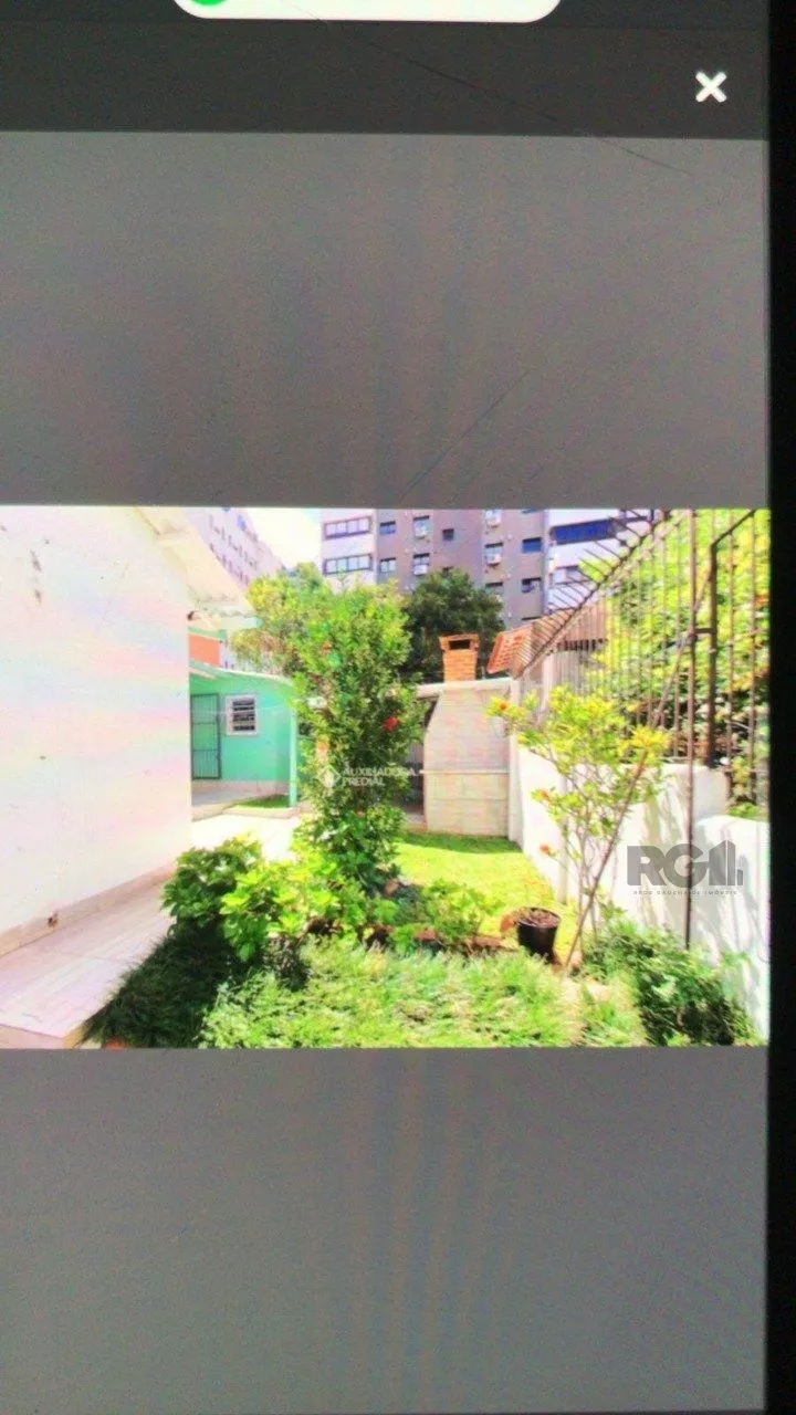 Imagem Casa para Venda - 247.5m², 3 dormitórios, 2 vagas - Petrópolis