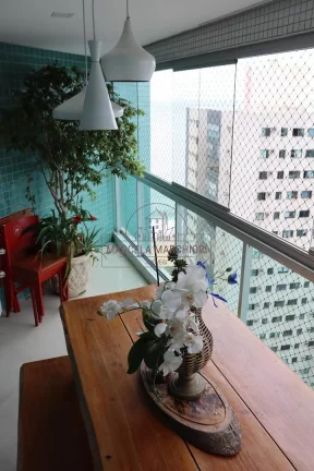 Foto do imóvel Apartamento da quadra da praia com vista para o mar, montado e decorado