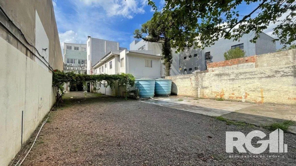 Imagem Prédio Comercial Imponente com 1.200m² na Zona Norte de Porto Alegre
