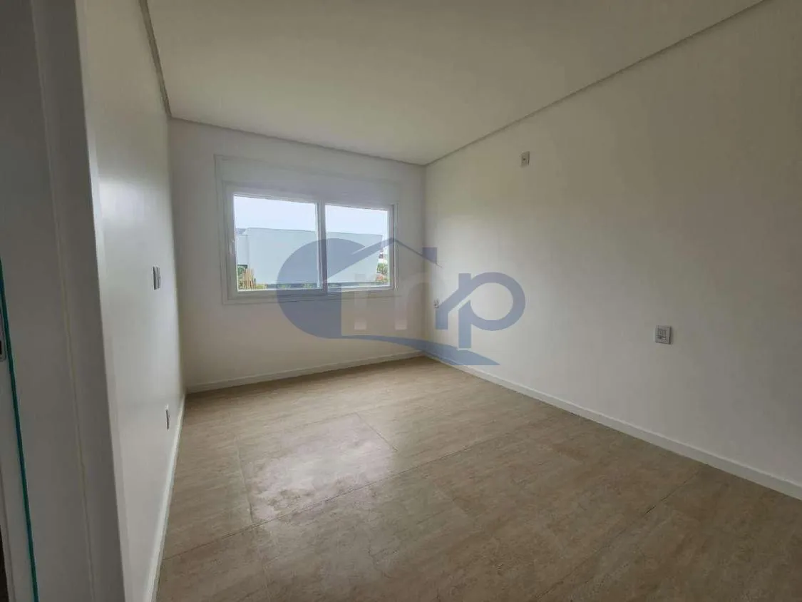 Imagem Casa a venda com 4 suites no Engenho Velho em Torres/RS