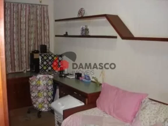 Imagem Sobrado à venda 3 Quartos, 1 Suite, 4 Vagas, 257M², Rudge Ramos, São Bernardo do Campo - SP