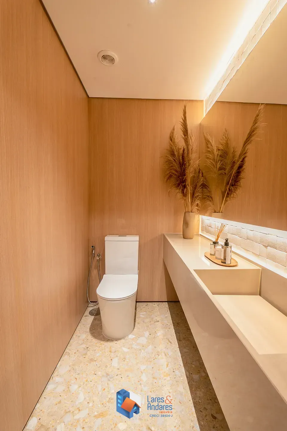 Imagem Duplex para venda em Jardim Paulista com 4 quartos, sendo 4 suítes, 268m²