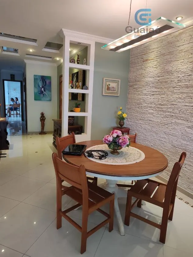Imagem VENDO LINDO E AMPLO APARTAMENTO COM 03 DORMITÓRIOS E 02 VAGAS DE GARAGEM NO EMBARÉ, SANTOS