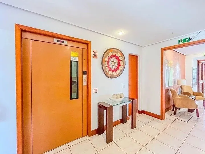 Imagem Apartamento/Elevador/2 Dorm/Sacada/Churrasqueira/Vaga Coberta/ semi-mobiliado/Jardim Itu Sabara/