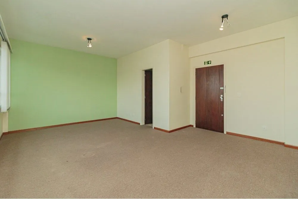 Imagem Sala Comercial em Petrópolis