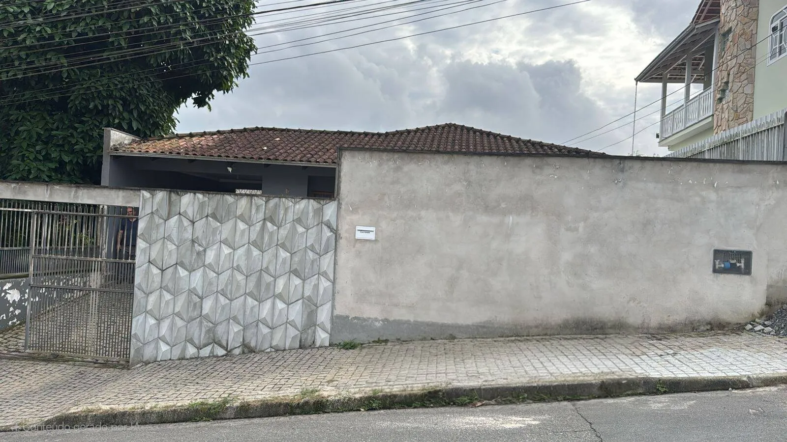 Foto do imóvel Casa Averbada no Bairro Floresta