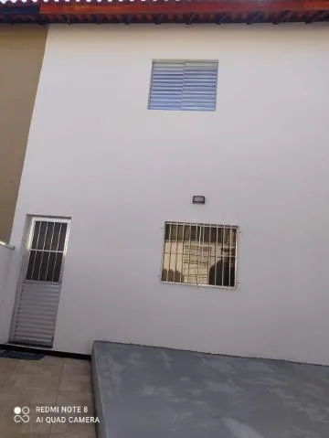 Imagem VENDA DE SOBRADO NO JARDIM NOVA ITAQUÁ, EM ITAQUAQUECETUBA/SP, 70m² com 2 quartos, sala de estar, quintal e garagem para 01 auto. CONSULTE-NOS.