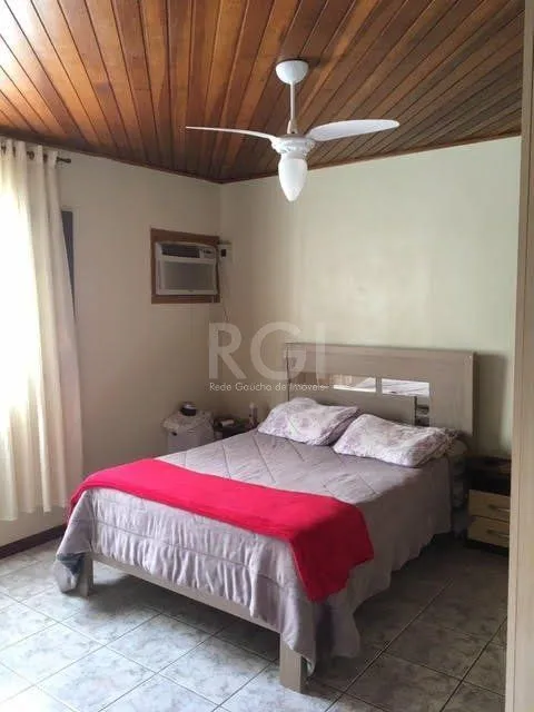 Imagem Casa para Venda - 100m², 3 dormitórios, sendo 2 suites, 3 vagas - Hípica