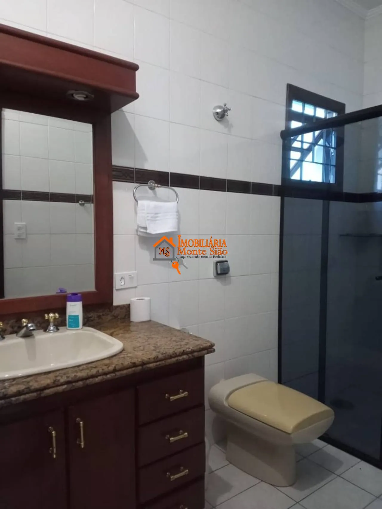 Imagem Sobrado com 3 dormitórios à venda, 256 m² por R$ 1.200.000,00 - Vila Augusta - Guarulhos/SP
