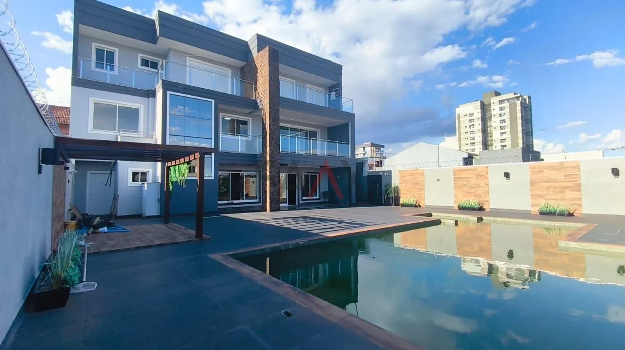 Imagem Sobrado alto padrão com 3 suítes à venda,595.00 m², DOS ESTADOS, GUARAPUAVA - PR
