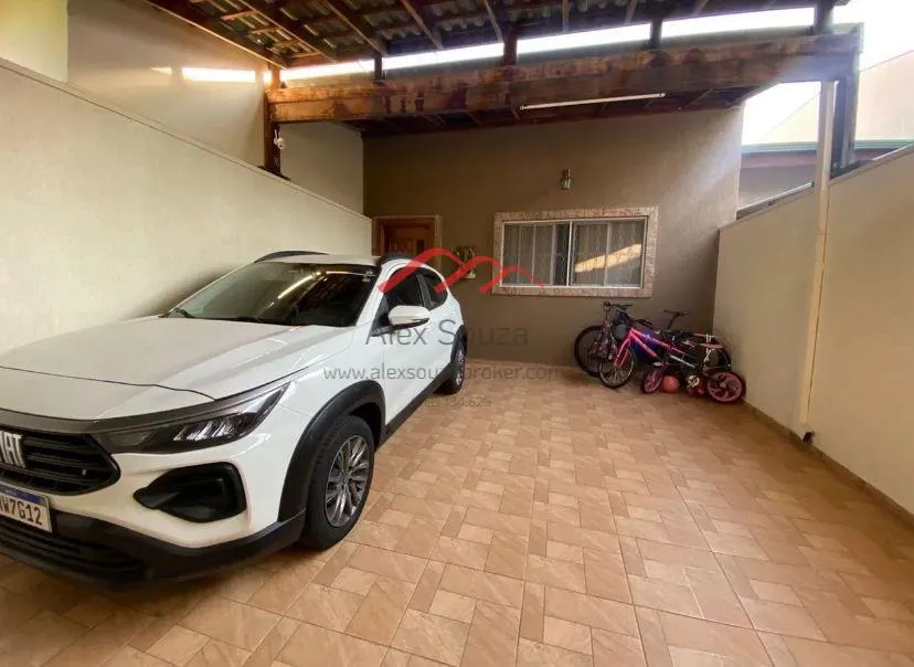 Imagem Casa para Venda em Hortolândia, Jardim Novo Cambuí, 2 dormitórios, 1 suíte, 2 banheiros, 2 vagas
